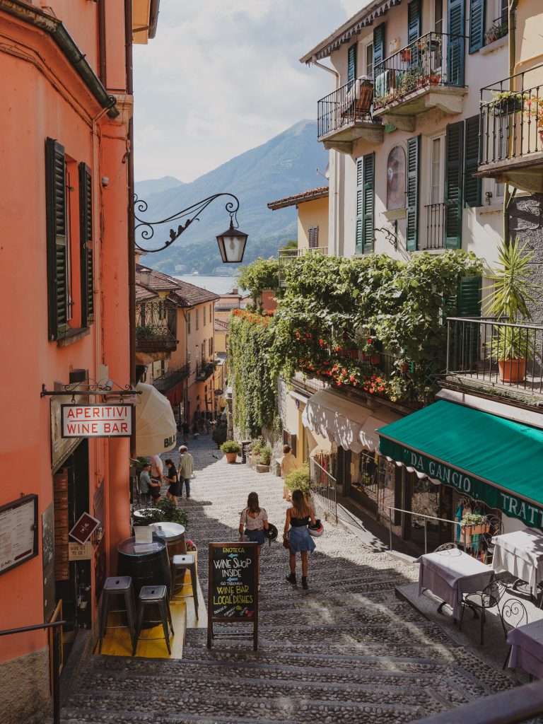 Bellagio walking tour & Villa Melzi gardens